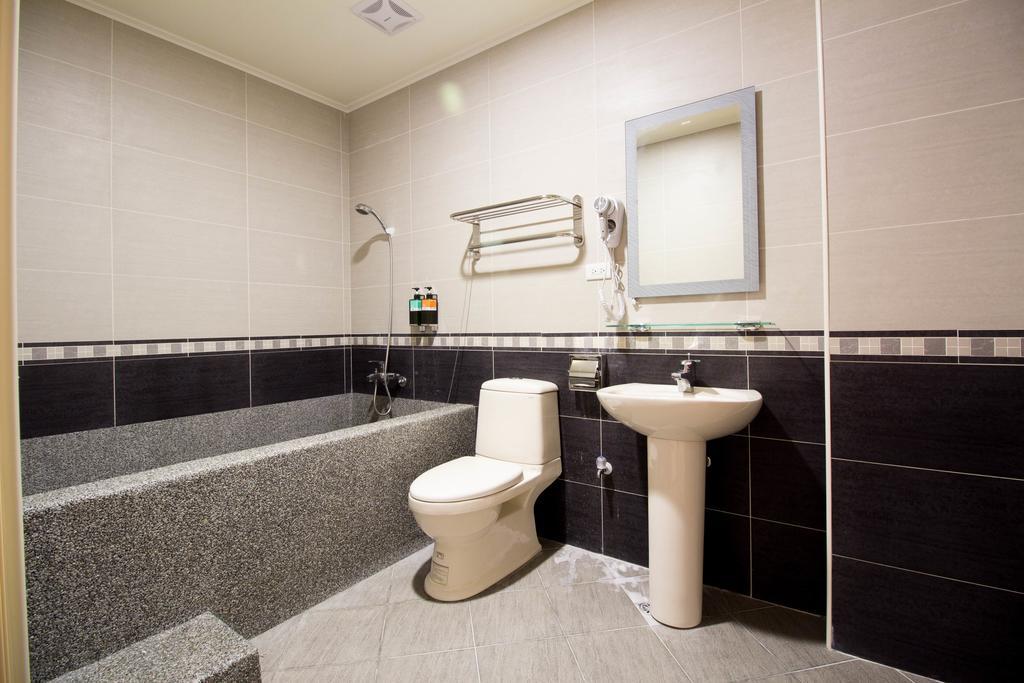 Fountain B&B Yilan Екстер'єр фото